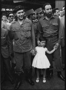 Che Guevara with Fidel Castro photo